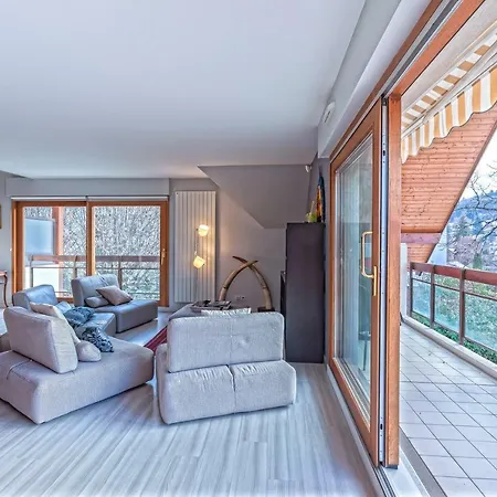아파트 T5 Duplex : Proche Lac Et Commodites.