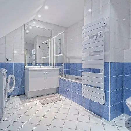 아파트 T5 Duplex : Proche Lac Et Commodites. 뒤엥